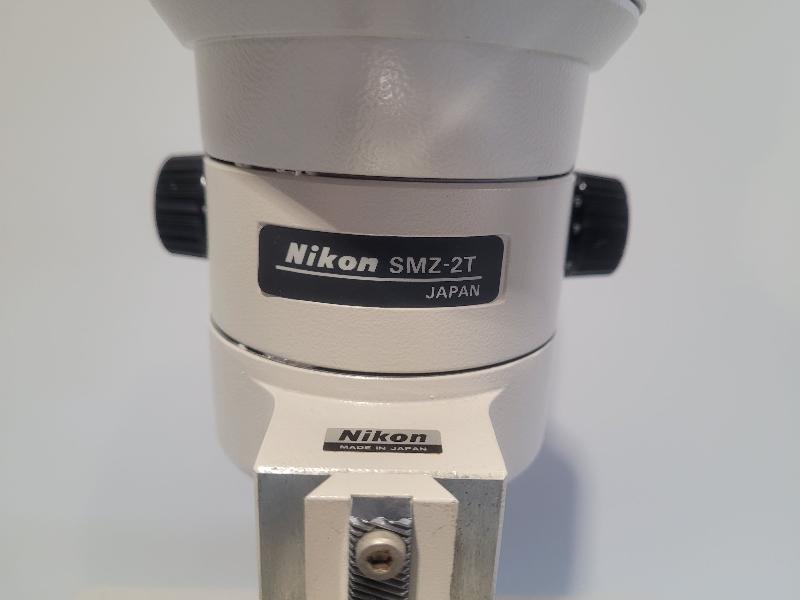 Stéréomicroscope NIKON SMZ-2T sans source lumineuse