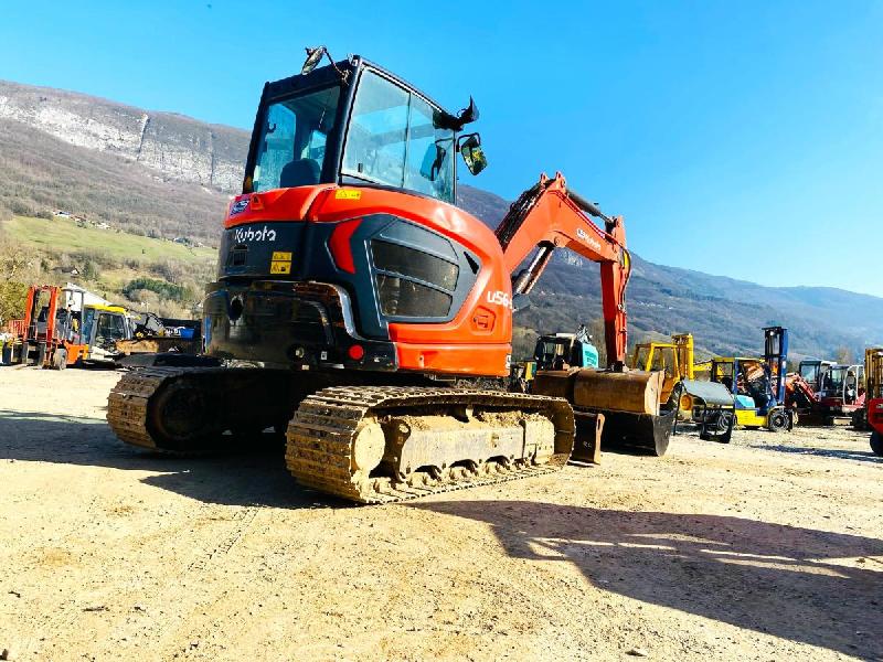 KUBOTA Mini pelle U56-5  5.7 T_4