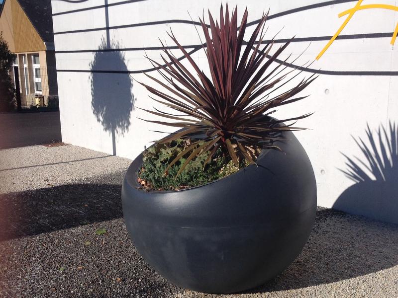 Maximus - Hauteur 1150mm - Diamètre 1200mm - Volume 580L/75L - Polyéthylène - 21 coloris disponibles_4