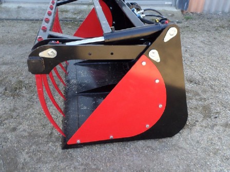 Godet multi- service en 2 m_4