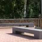 Banc en béton Andra - Dimensions 400 x 60 x 42 cm - Poids 1400 kg - Modèles I90, I150, I220, Q, Q90, C, C30, O+, Z1, Z2, L, LV, J, J120, Tetris T, Tetris X_4