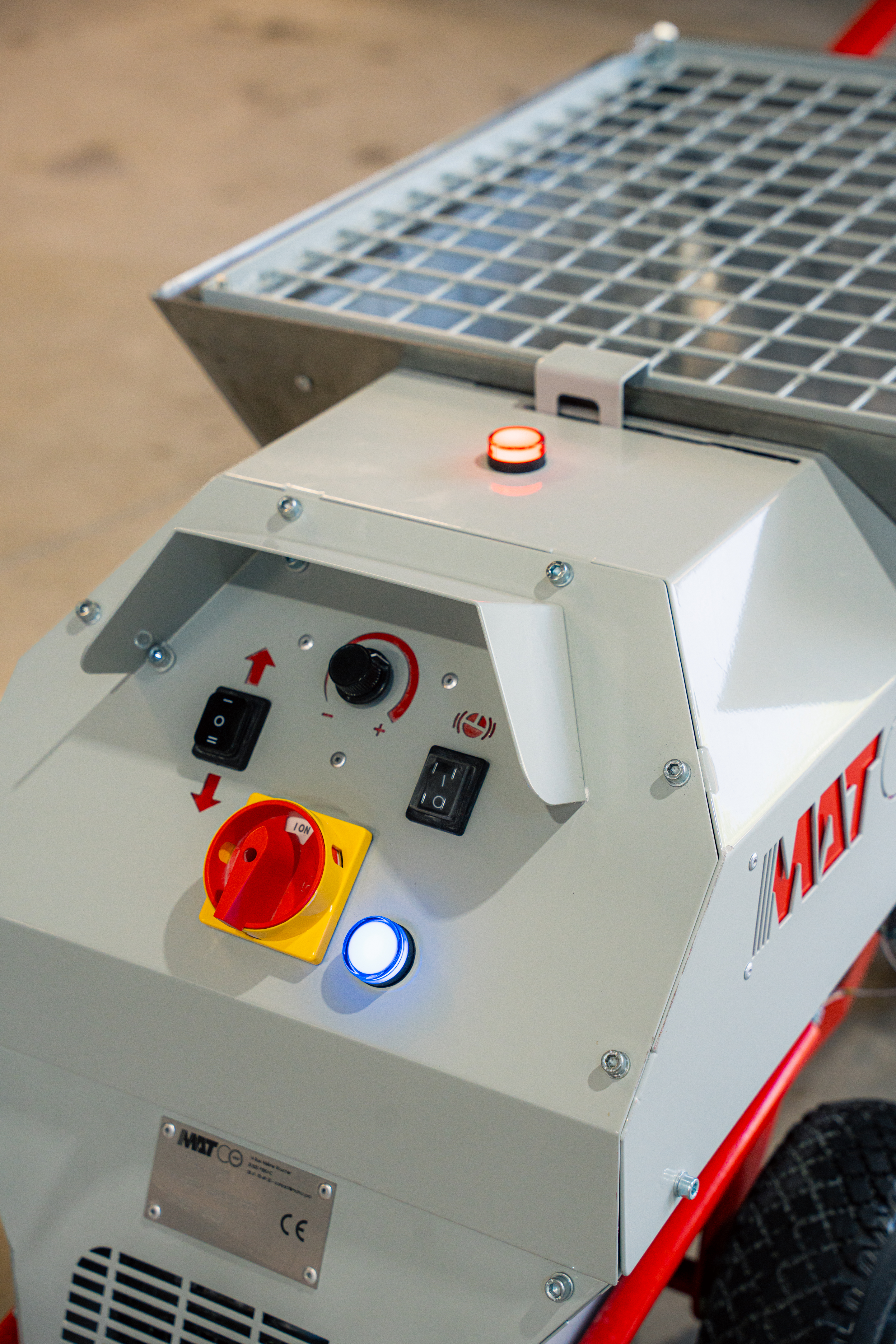 Machine à projeter électrique, compacte et simple avec Kit rejointement - Débit 15 L/min -Puissance 2,2 kW - NANO_4