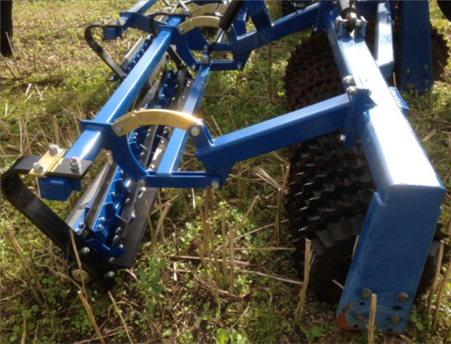 MaxiRoll Knife Roller - Rouleau agricole Dal-Bo pour MaxiRoll 630 avec lames en acier renforcé_4