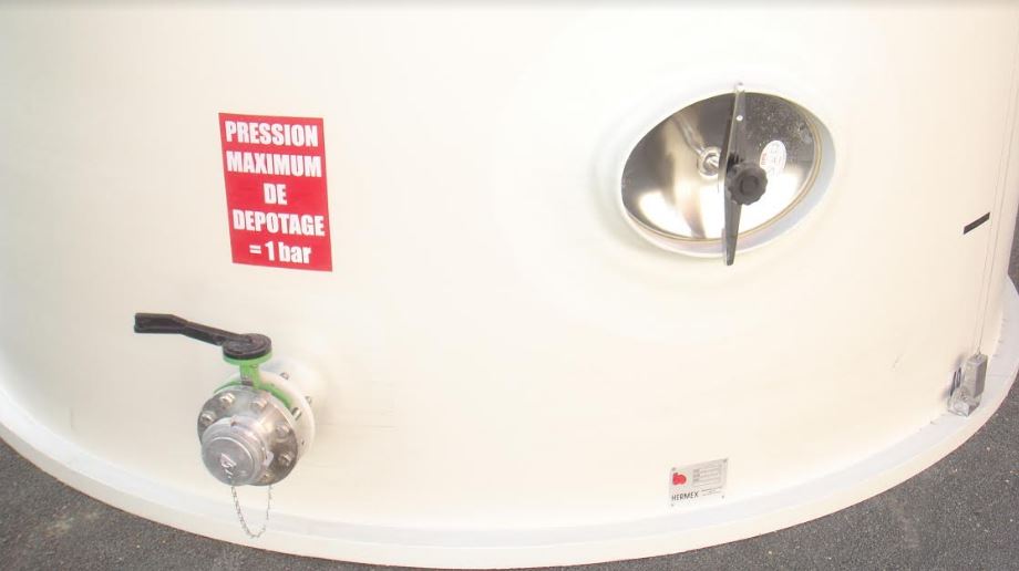 Cuve de stockage PRESTIGE simple paroi - 25 à 300m3 - en polyester et fibres de verre pour engrais liquide_4