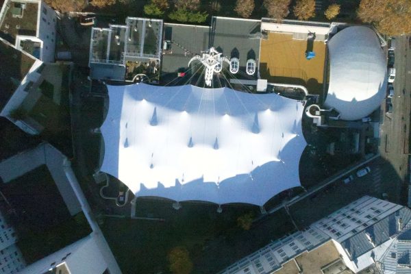 Abris piscine sur mesure - Couverture de qualité avec toile Serge Ferrari - Normandie Structures_4