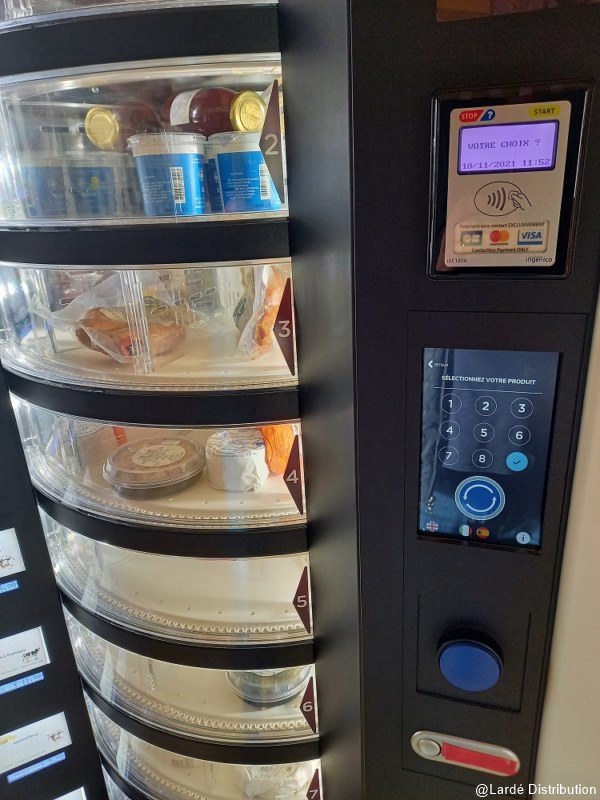 Distributeur  à plateaux tournants réfrigérés pour la vente de maximum de petits conditionnements sur un minimum d'espace - FAS  Easy 6000_4