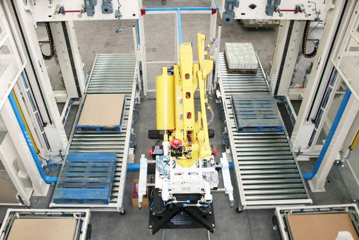 Hybrid AC 420 - Palettiseur à alimentation par le haut avec palette fixe - Clevertech France_4