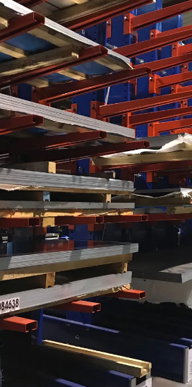 Rayonnage cantilever lourd, idéal pour le stockage de matériaux de construction, articles en vrac et produits métallurgiques - Capacité de  50Kg à 2 500kg /Bras_4