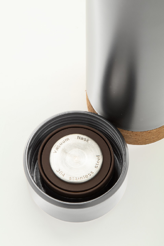 Thermos double paroi en inox - infuseur à thé intégré - dessous en liège - 450 ml_4