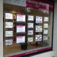 Porte-affiche LED Mega - 6000 lumens - Formats A4 et A3 - Gravure personnalisée_4