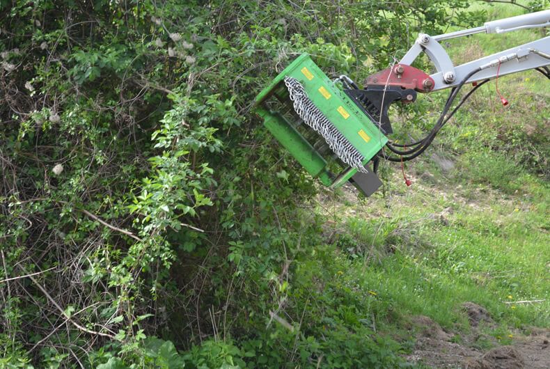 Te1 broyeur forestier - omef - largeur 630 mm - 20 couteaux - moteur à engrenages_4