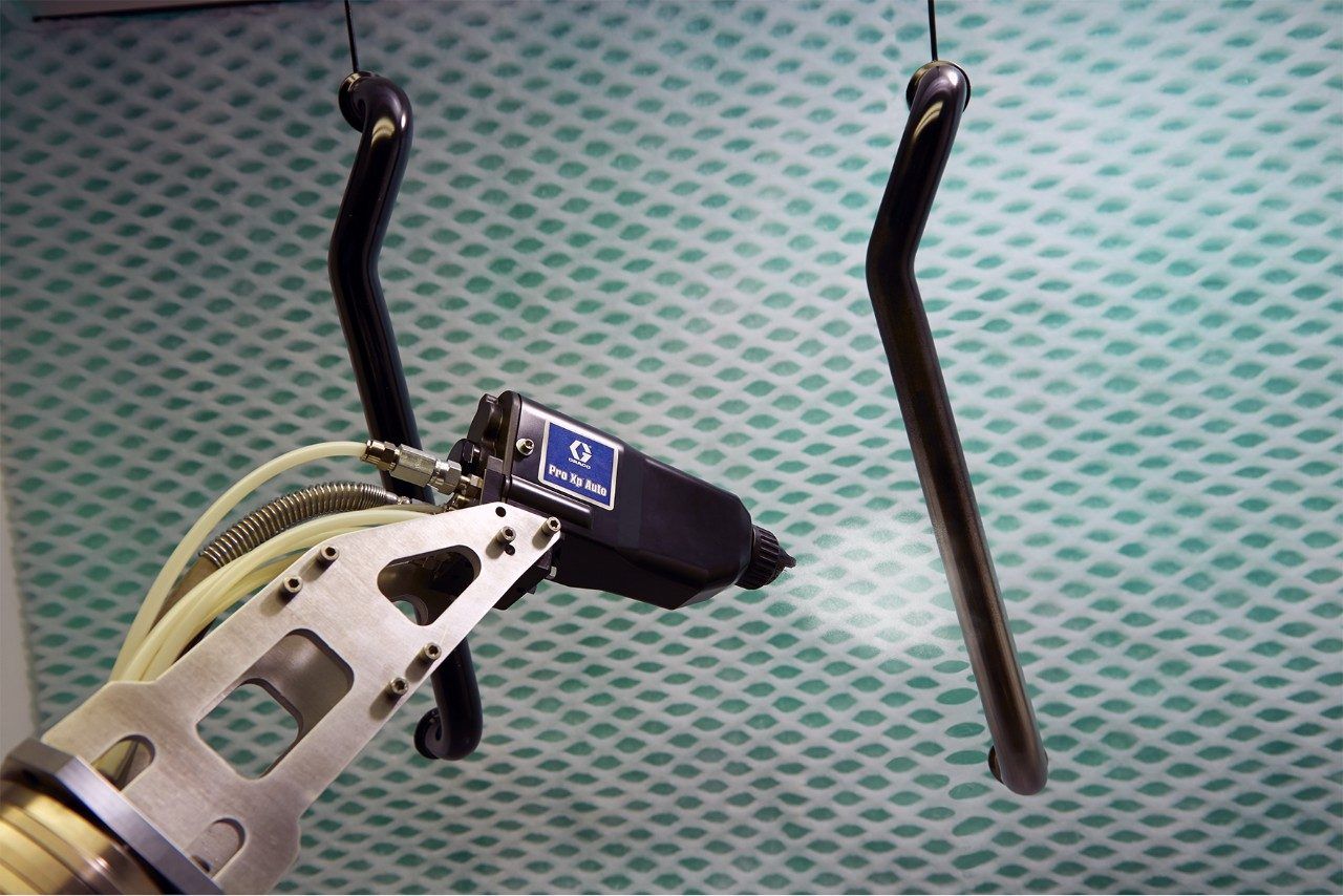 3a3042e pistolets pulvérisateurs électrostatiques automatiques à assistance pneumatique pro xp - graco - 7 bar_4