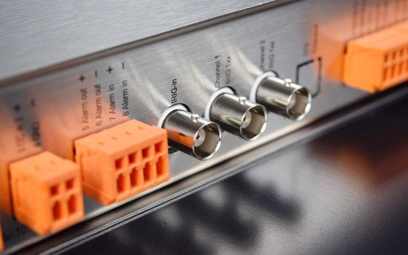 Serveur de temps NTP DTS 4135 - Mobatime - 1 port LAN RJ45 - Référence de temps précise et redondante_4