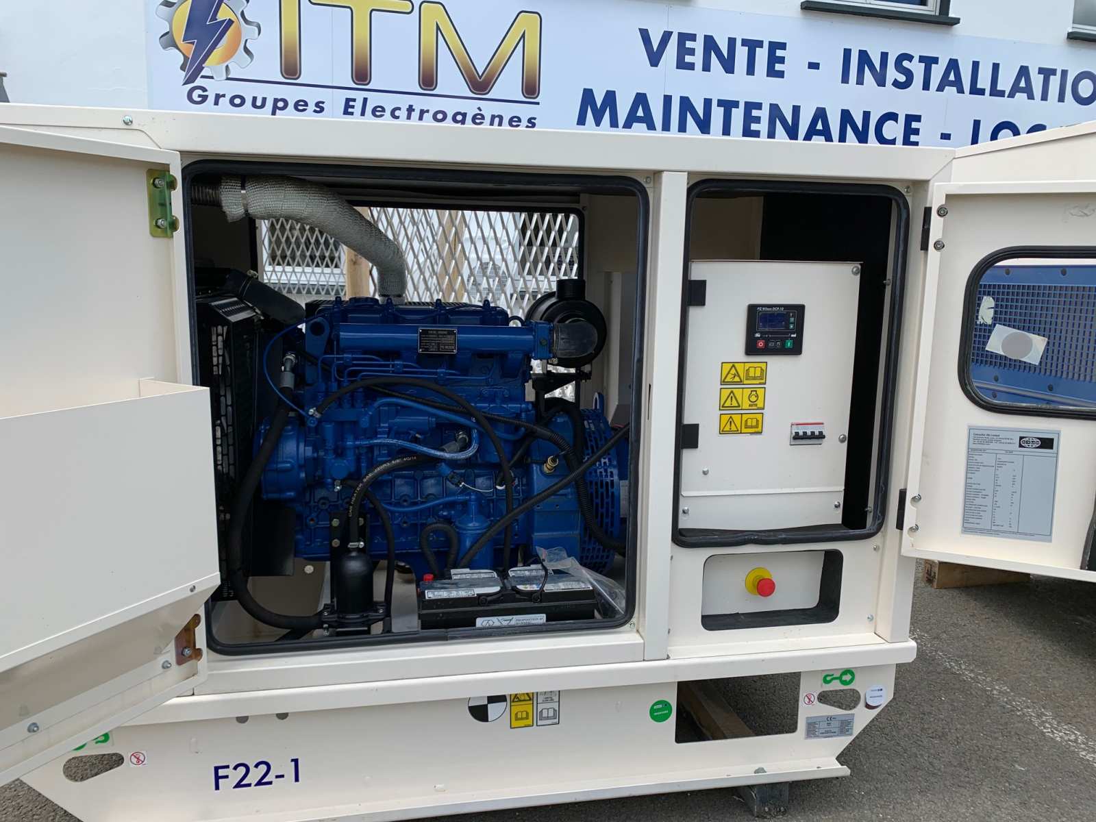 Groupe électrogène FG WILSON avec capote insonorisé neuf - F22 - 22 KVA_4