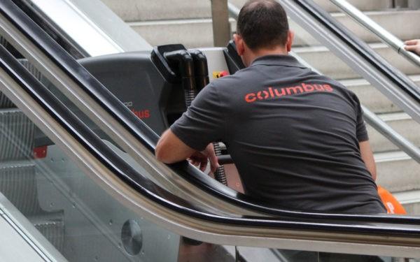 STEP 110 nettoyage des escalators_4