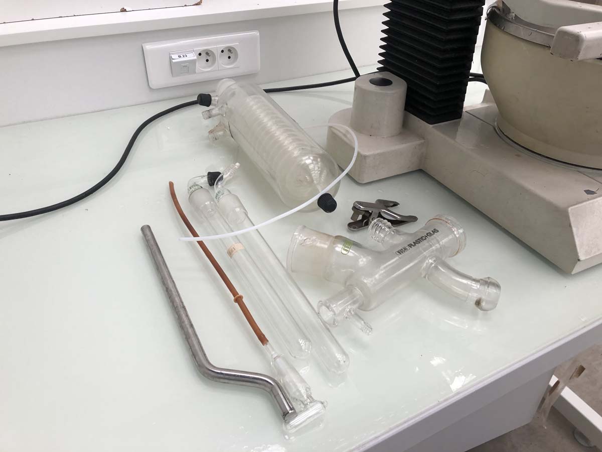 Rotavapeur BÜCHI R124 et bain-marie B480 d'occasion - laboratoire pharmaceutique - P21091262_4