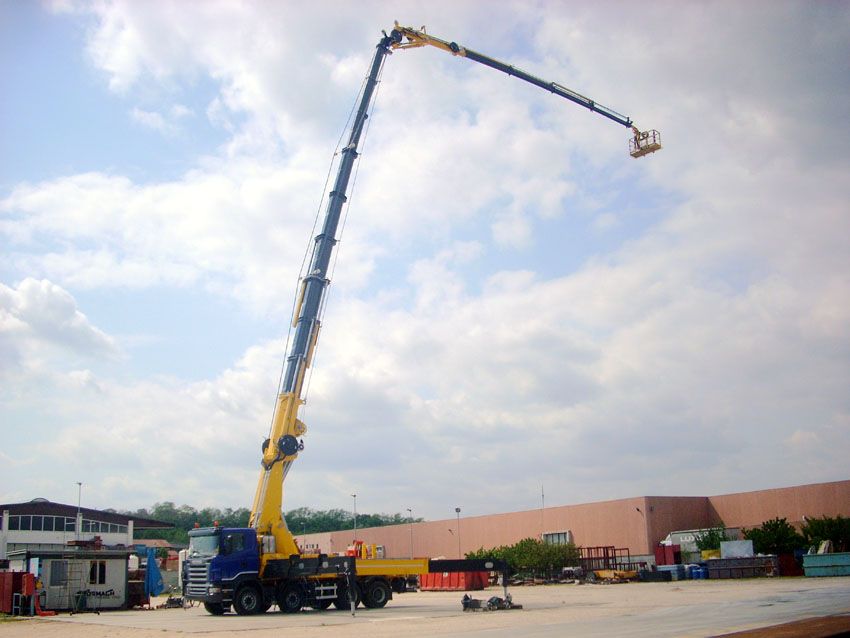 Série 230000A E ASC PLUS - E9JIBC3 - Grue auxiliaire Cormach - Pression 320 bar - Moment statique 229500 daN/m - Longueur du bras 41000 mm_4