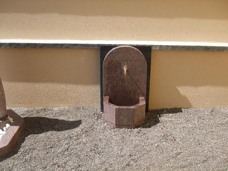 Fontaine & Lave Main en Granit pour Espaces Cinéraires_4