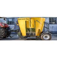 Mélangeur tracté 4 m³ Mammut pour ration animale optimisée