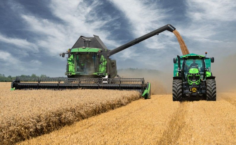 Série c9300 moissonneuse batteuse - deutz fahr - 10.700l_4