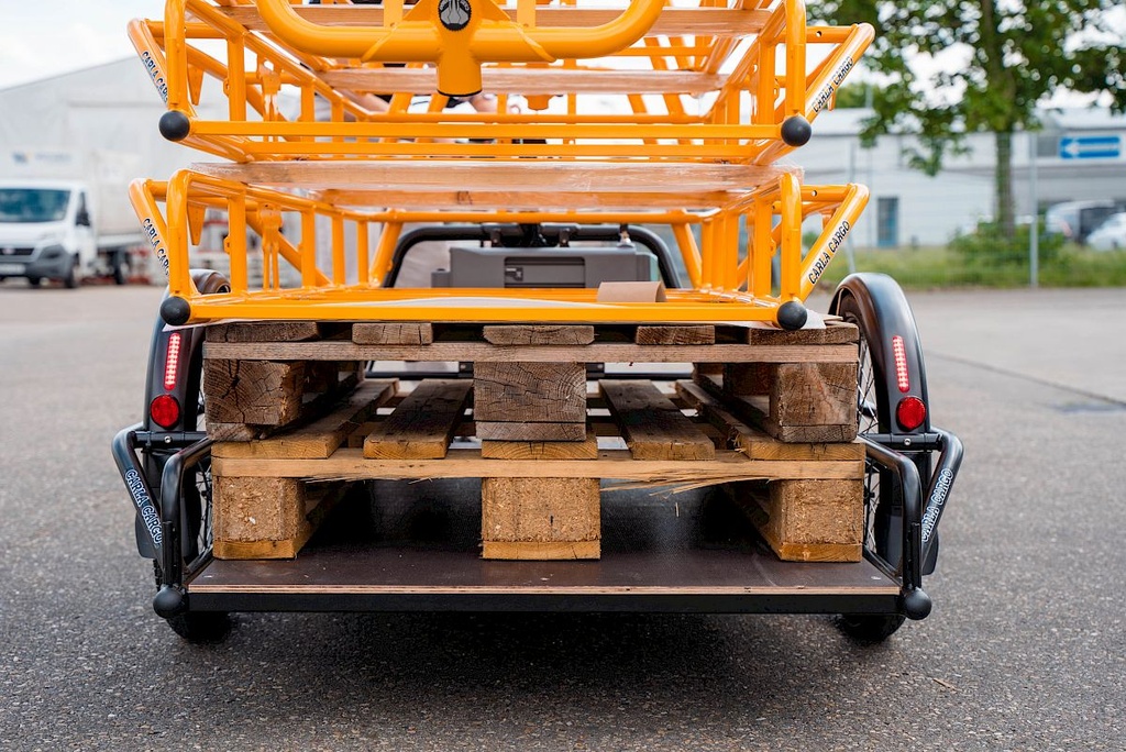 Remorque à assistance électrique eCarla Maxi pour palettes européennes