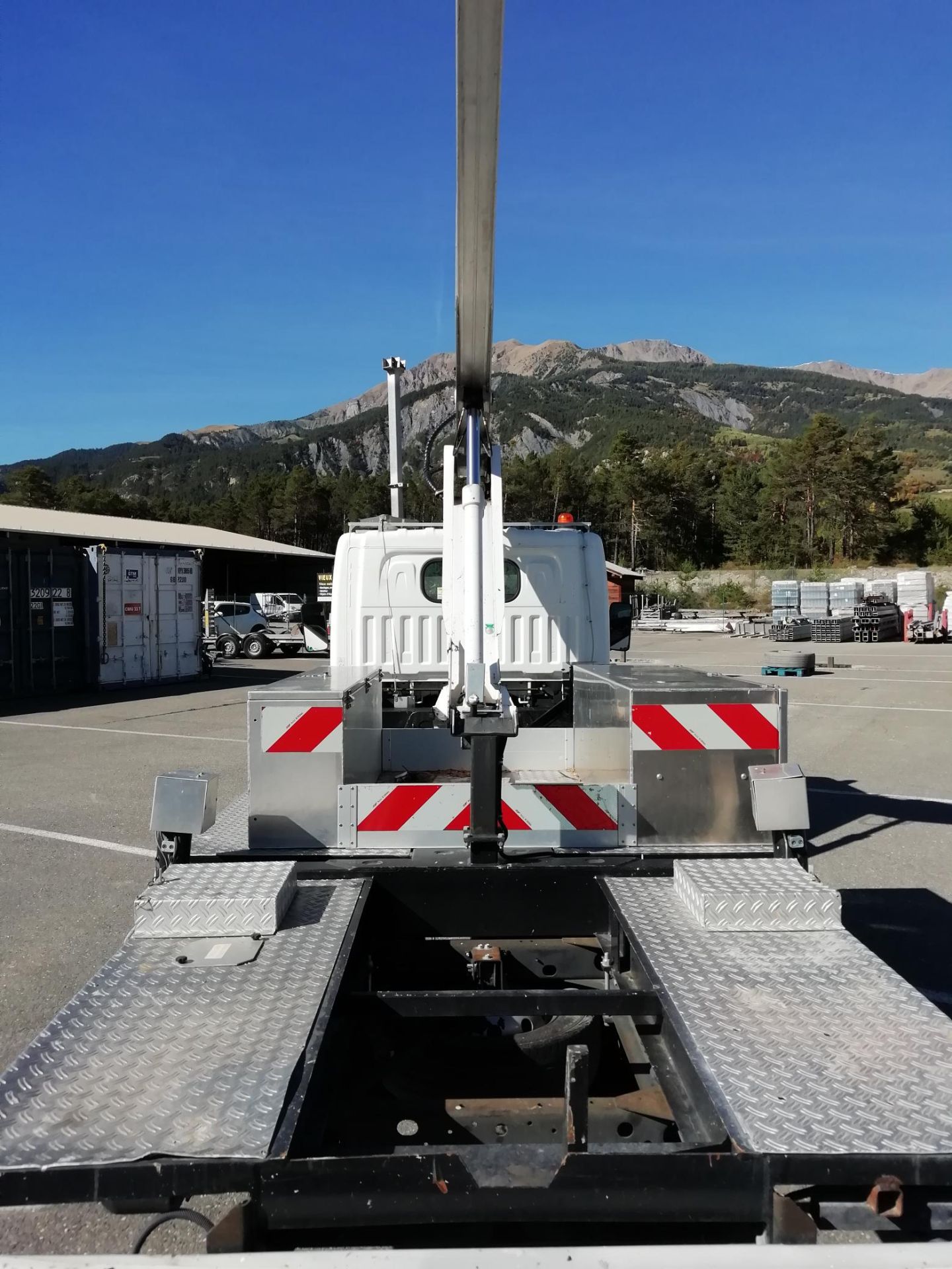 Système de commandes électro-hydrauliques du camion nacelle Multitel