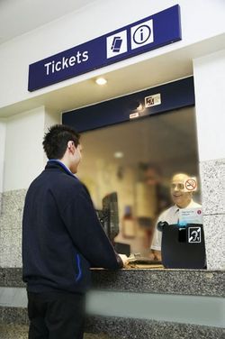 224101 - Boucle magnétique mobile LoopHEAR LH101 pour malentendants - DEACO - 28 x 41 x 11 cm_4