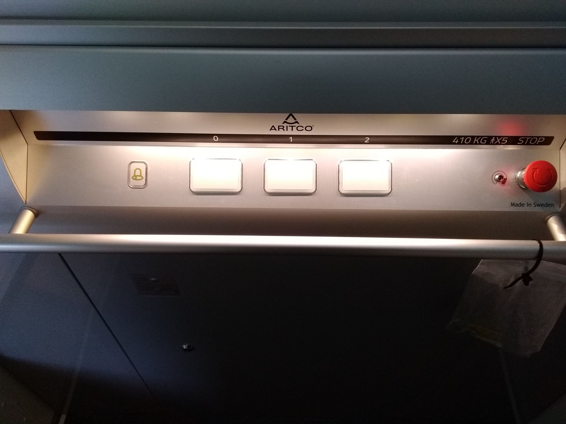 Miniascenseur / plateforme élévatrice aritco a4000_5