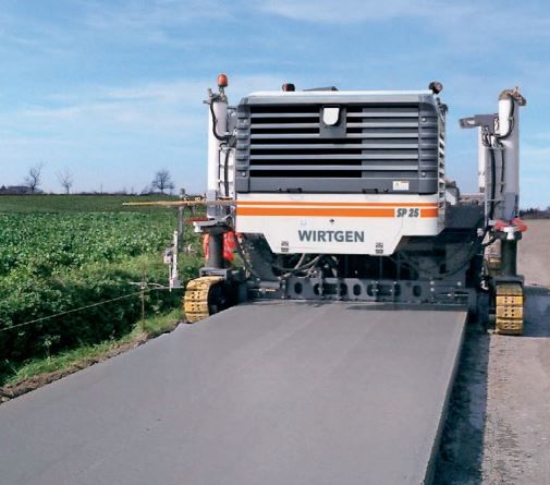 Sp 25 - machines à coffrage glissant - wirtgen - 118 kw / 160 ch_4