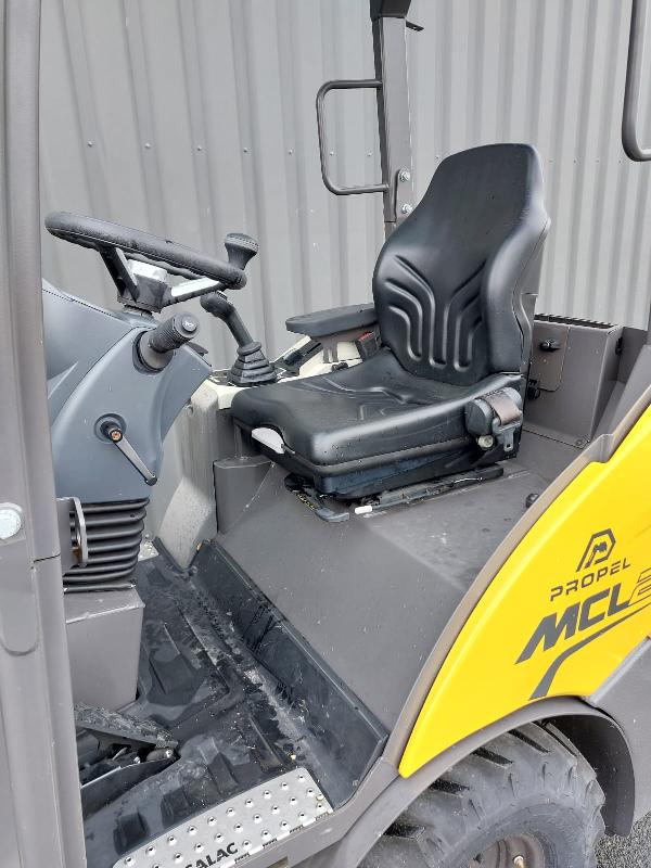 Mini chargeuse Mecalac MCL2 - multifonctions compacte - année 2023 - 19 heures_4