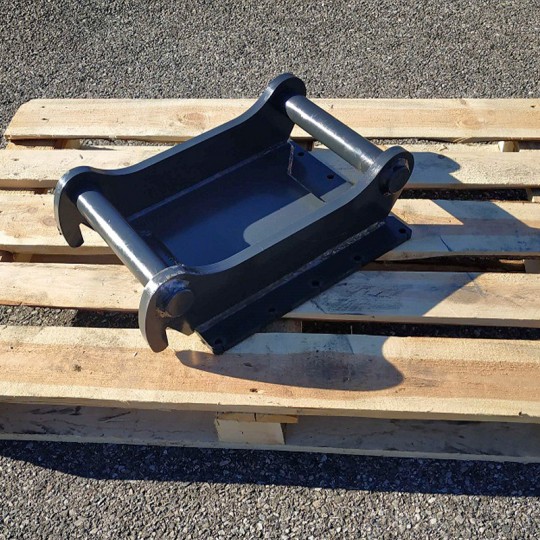 Noix de cardan, platines et attaches spéciales - Compatibles mini-pelle, chargeuse, grue, tracteur et tractopelle_4