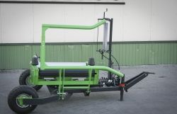 1504 - Enrubanneuse agricole Zagroda sp. Z o.O. Sp.K - 950 kg - Bras hydraulique, table à 4 rouleaux et autostop_4