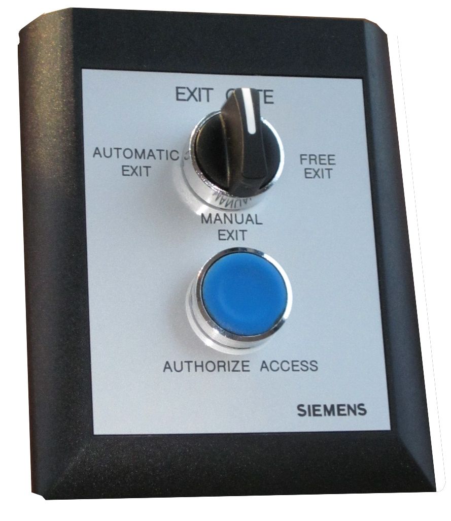 Pupitre de commande gravé selon les spécifications clients