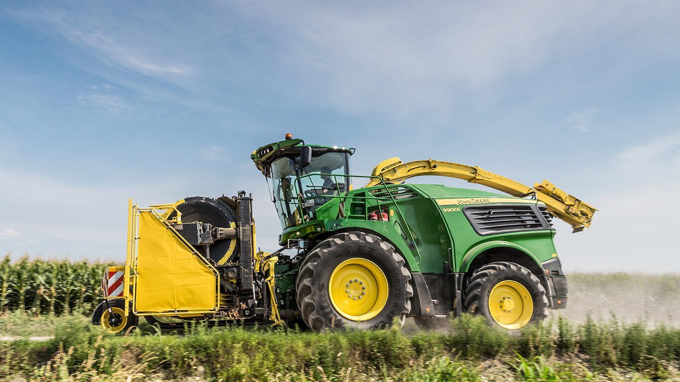Machine de récolte John Deere série 9800 puissante et efficace