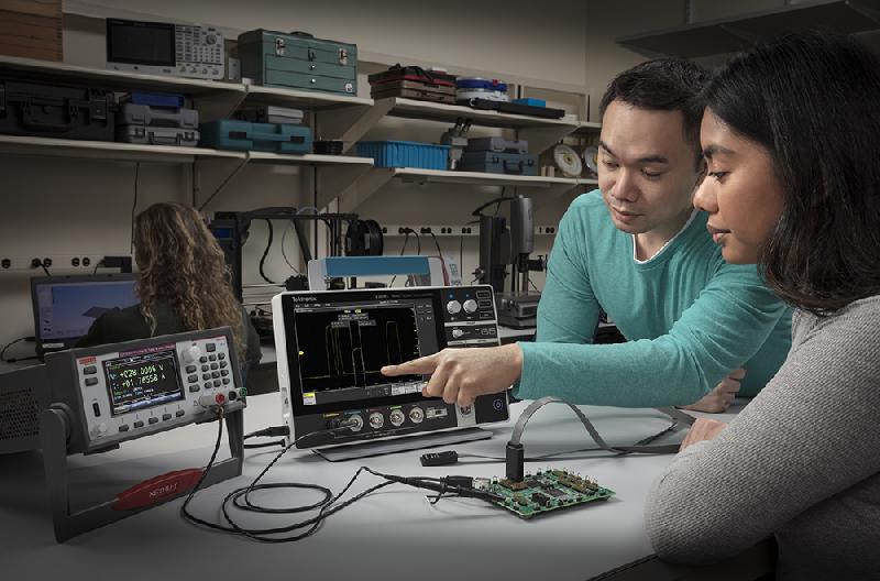 MSO22-2-BW-100 - Oscilloscope numérique Tektronix MSO22, 2 voies 100 MHz, 16 entrées logiques, écran tactile 10,1'', 10 Mpts, 8 bits_4