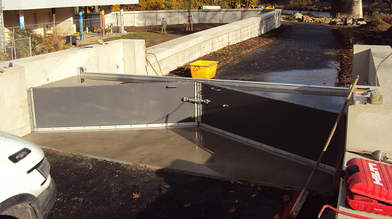 Portail / portillon anti-inondation - Flo-Gate DV - acier robuste, joint étanche, jusqu'à 8m de passage utile_4