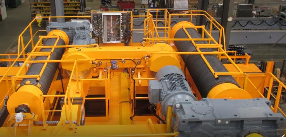 Treuils de levage spéciaux - Fayat Entreprise T.P - capacités jusqu'à 200t et vitesse jusqu'à 90 m/mn_4