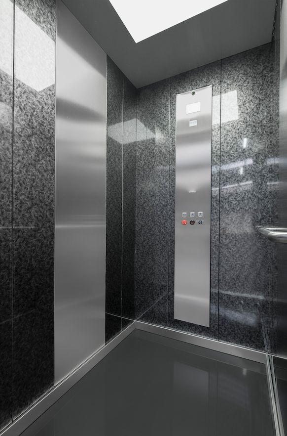 Ascenseur privatif autoportant EHS 17 - adapté aux personnes âgées ou à mobilité réduite - grande capacité, silencieux et sur-mesure_4