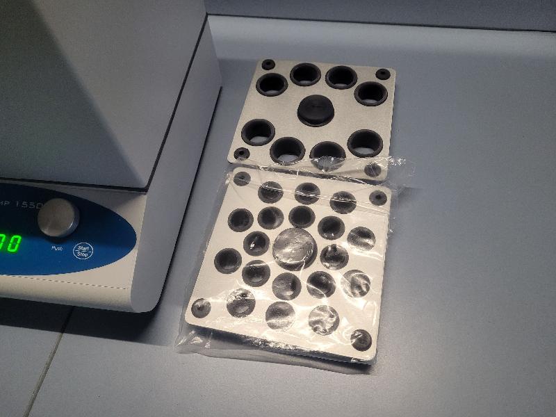 Vortem 1550 Shaking Incubator LABNET_4