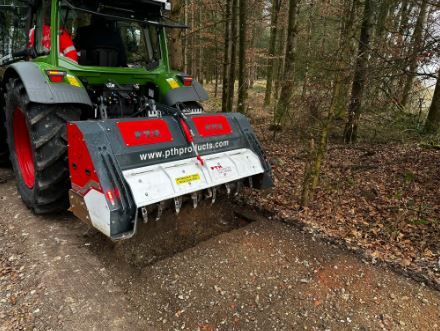 Broyeur de pierres conçu pour les roches dures et les sols exigeants - CRUSHER PTH PRODUCTS_5