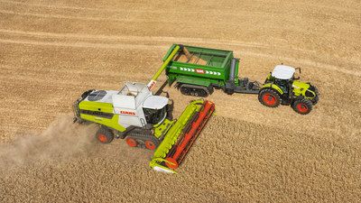 Lexion 6900-5300. Moissonneuse batteuse - class - trémie (l) 12500/13500_4