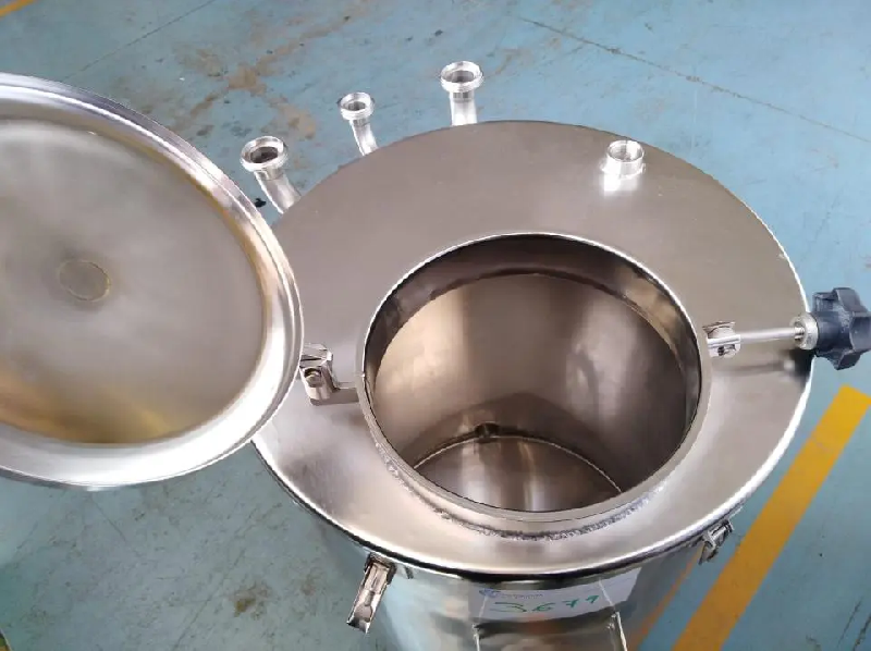 Cuve en acier inoxydable d'occasion 220 litres_55 - référence : c3659_4