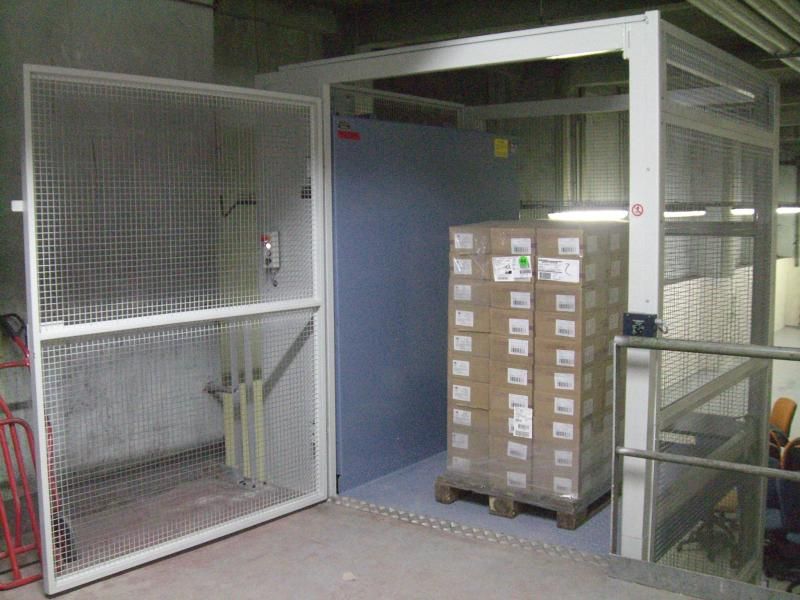 Équipement de manutention de charges verticales clé en main