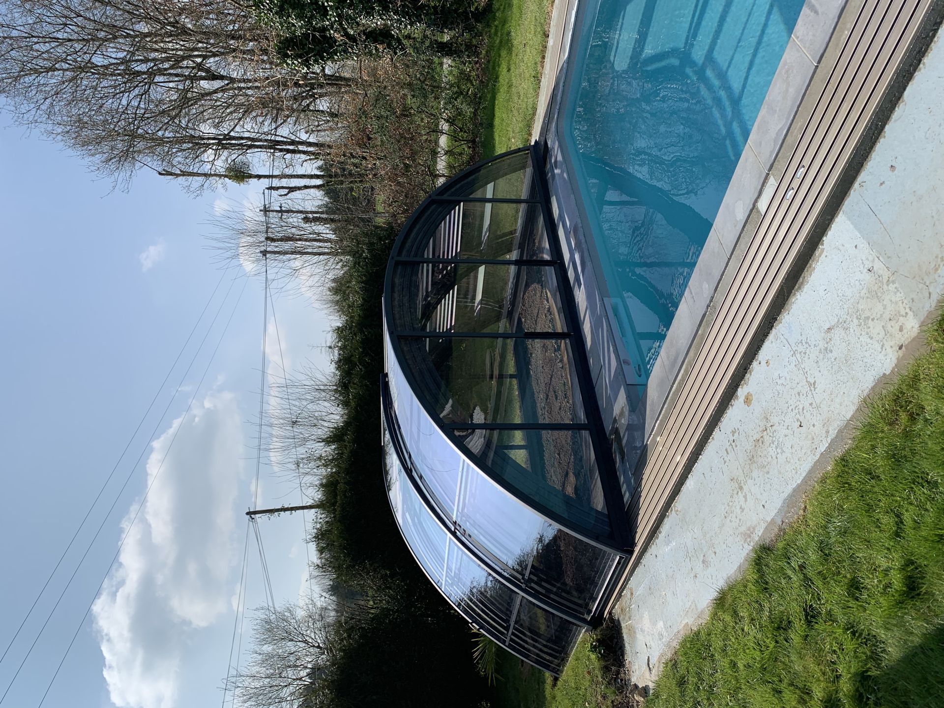 Abri de piscine mi haut arrondi super_4