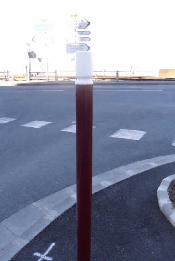 42.11-91 - Potelets fixes sur platine - Hauteur hors-sol 0,90m - Gorge Ø76mm_4