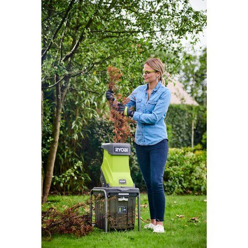 Broyeur de végétaux Ryobi - 2500 W - moteur puissant avec plateau porte-couteaux et bac de ramassage 40 L_4