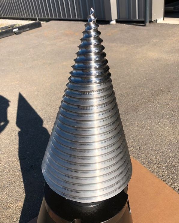 Fendeuse de buches pour pelle 1 a 15 tonnes_4