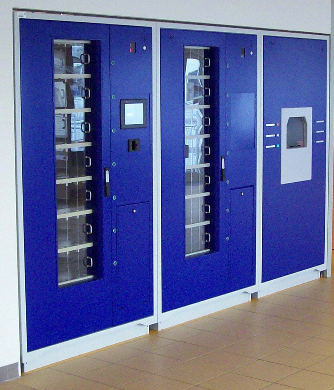 Distributeur automatique de vêtements OSL - Armoire rotative avec contrôle de stock à distance 24h/24 et 7j/7_4