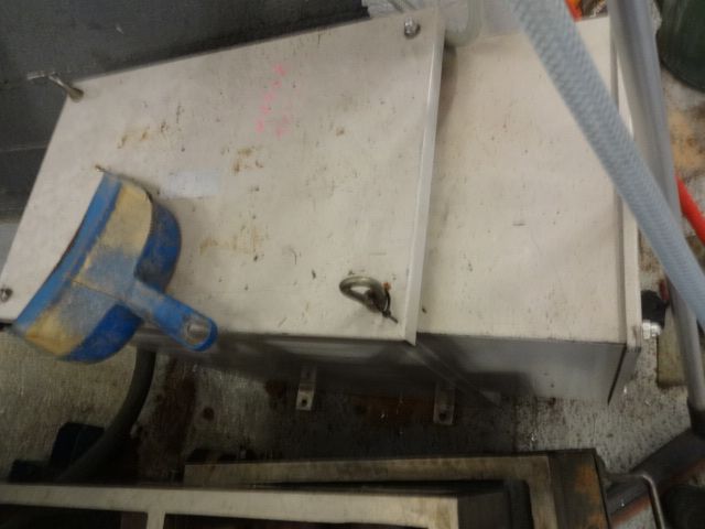 Centre d'usinage vertical Mori Seiki MV-40E - Année 2000 - Courses 560x410x460 mm - Broche BT 40 - 8000 tr/min_4
