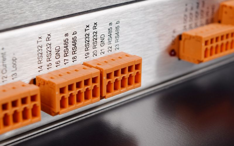 Serveur de temps NTP-DTS 4132 - Mobatime - 2 ports LAN complètement séparés (2x RJ45) - horloge maître multifonction et haute précision_4